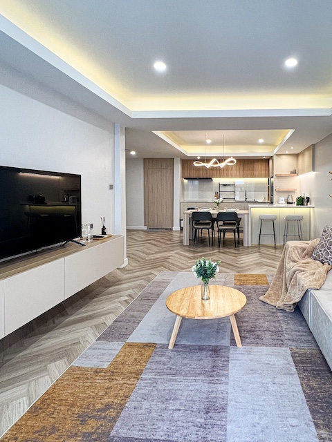 BH3577  ให้เช่าทาวน์เฮ้าส์รีโนเวทใหม่ เอกมัย 22 – ปรีดี พนมยงค์ 41 ใกล้ BTS พระโขนง พร้อมออนเซ็นส่วนตัว | 4 ห้องนอน + ห้องเอนกประสงค์