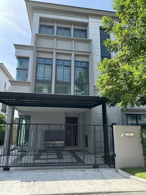 P661 ขายบ้านแฝด 3 ชั้น 2 หลังเชื่อมต่อกัน โครงการ เดอะ ซอนเน่ ศรีนครินทร์ บางนา THE SONNE Srinakarin-Bangna ตกแต่งสวย เหมาะซื้ออยู่อาศัย