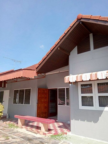 ขายด่วน บ้านพร้อมที่ดิน  76 ตร.วา หมู่บ้านปรางทองนิเวศน์  เมืองนครราชสีมา   ZE818