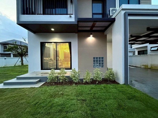 ให้เช่าบ้านเดี่ยว พื้นที่กว้าง พร้อมเข่าอยู่ ในโครงการ สันกำแพง