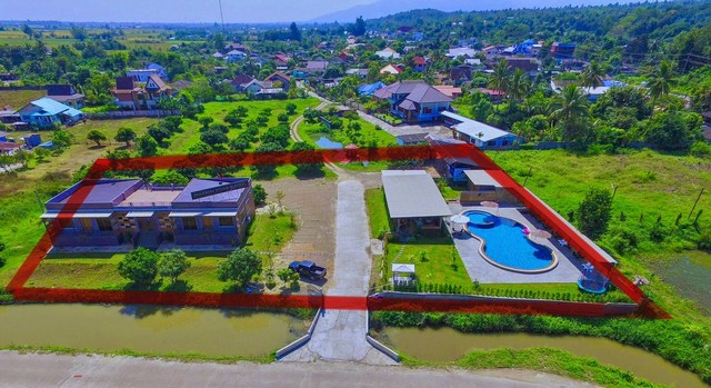 ขายบ้านพูลวิลล่า และธุรกิจสระว่ายน้ำคาเฟ่ อ.แม่ริม จ.เชียงใหม่ เนื้อที่2 ไร่ 2 งาน 10 ตรว 