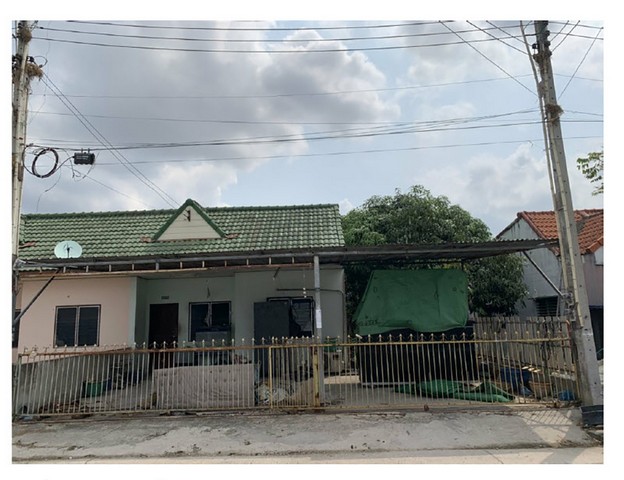 ขายทาวน์เฮ้าส์ชั้นเดียว โครงการฐิติรัตน์ ตำบลหน้าพระธาตุ อำเภอพนัสนิคม ชลบุรี