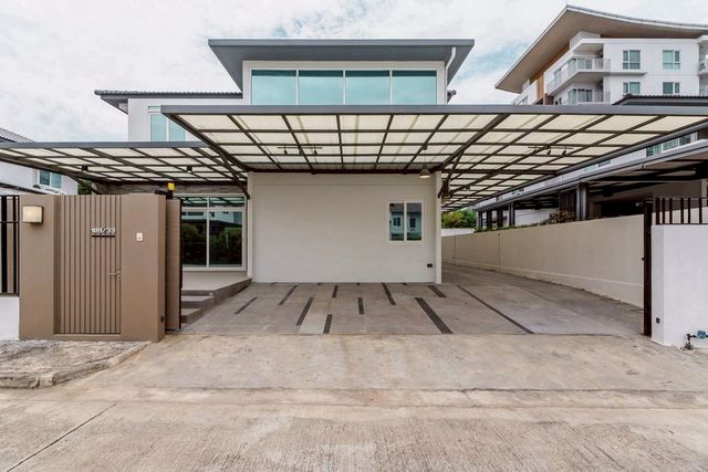 ขายบ้านหรู 16.9 ล้าน 99.8 ตรว. 5 นอน 6 น้ำ #หมู่บ้านมัณฑนา #สิรินเลค #วิวเลค #วิวดอยสุเทพ ใจกลางเมือง #เฟอร์นิเจอร์ครบ พร้อมเข้าอยู่