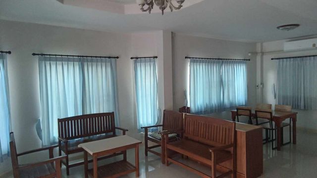 ให้เช่า 20,000 บาท/เดือน ขาย 3.89 ล้าน #ศิวาลัย3 #สันกำแพง บ้าน 2 ชั้น #ถนนสันกำแพงสายใหม่ ทำเลดี #หมู่บ้านติดถนนใหญ่ เดินทางเข้า-ออกสะดวก