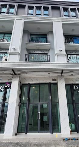 ให้เช่าโฮมออฟฟิศ 4.5 ชั้น เดอะมาสเตอร์ แอท บีทีเอส อ่อนนุช 2 มีลิฟต์ สไตล์โมเดิร์น ใกล้ BTS ศรีนุช