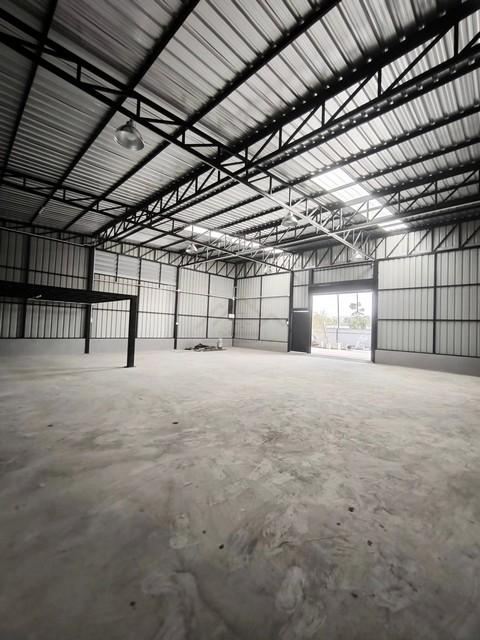 ให้เช่าโกดังสร้างใหม่ 256 ตรม.พร้อมออฟฟิศ ถ.กรุงเทพกรีฑาตัดใหม่ รถคอนเทนเนอร์เข้าได้