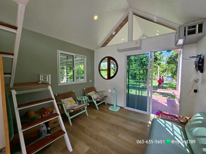 ขายบ้านสวน สไตล์นอร์ดิก ใกล้เขื่อนขุนด่าน 1 ไร่ ต.หินตั้ง อ.เมือง จ.นครนายก การเดินทางสะดวกเข้าซอยจากถนนสี่เลนเพียง 60 เมตร