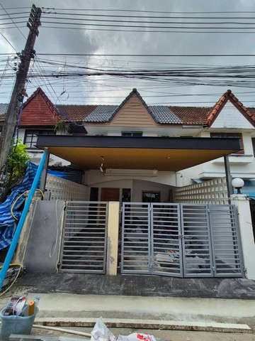 หมู่บ้านเนตรทิพย์ภูเก็ต ทาวน์โฮมรีโนเวทใหม่ 20วา 2ห้องนอน 2ห้องน้ำ ใกล้วงเวียนเมืองทอง