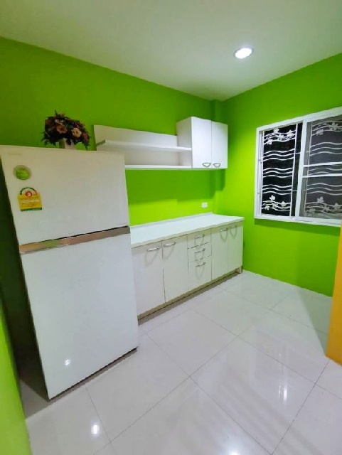 ให้เช่าทาวน์โฮม 18 ตร.วา.220 ตร.ม. 3ชั้น MRTแคราย 1.4 กม.3นอน 4น้ำ MRTสนามบินน้ำ 1.1กม.พร้อมเฟอร์ 4แอร์ เดอะมอลล์ งามวงศ์วาน 2.5 กม.