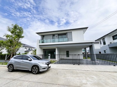 ถูกกว่าซื้อตรงจากโครงการ! สภาพมือ1 ไม่เคยเข้าอยู่ ขาย บ้านเดี่ยว เซนโทร ทวีวัฒนา 102.8 ตารางวา แถมแอร์ทั้งหลัง ม่านทั้งหลัง!!