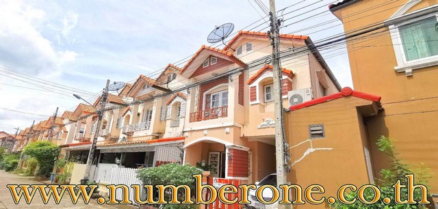 townhouse - 20 ตรว. 3 BEDROOM 1590000 THB ราคา - ดี ทำเลดี ตัวบ้านอยู่ต้นโครงการ ภายในโครงการมี รปภ.24 ชั่วโมง พร้อมกล้อง CCTV บรรยากาศดี เงียบสงบ สภาพแวดล้อมดี การเดินทางสะดวก เข้าออกได้หลายเส้นทาง
