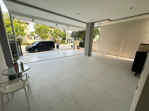 ให้เช่าบ้านเดี่ยว 2 ชั้น 85วา 6ห้องนอน 5ห้องน้ำ เฟอร์ครบ ถนนรามอินทรา-วัชรพล ราคาเช่า 150,000 บ/ด