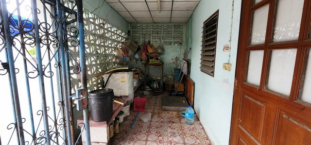 อพาร์ตเมนท์ -  3200000 THAI BAHT ไม่ไกลจาก ใกล้สำนักงานเขตหนองแขม มหาวิทยาลัยเอเชียอาคเนย์ โรงเรียนช่างอุตสาหกรรม โรงเรียนเทคโนโลยีหมู่บ้านครู โรงเรียนวัดอุดมรังษี  ใกล้โรงพยาบาลวิชัยเวชอินเตอร์เนชั่นแนล มหาวิทยาลัยธนบุรี เดอะมอลล์บางแค โฮมโปร ที่ทำก