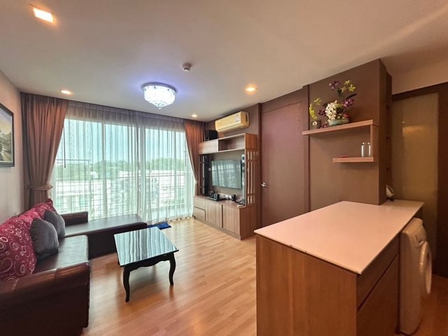 คอนโดศรีราชา ให้เช่า กรีนเลค ห้องใหญ่ ราคาสุดคุ้ม ตกแต่งพร้อมเข้าอยู่ FP-C0611