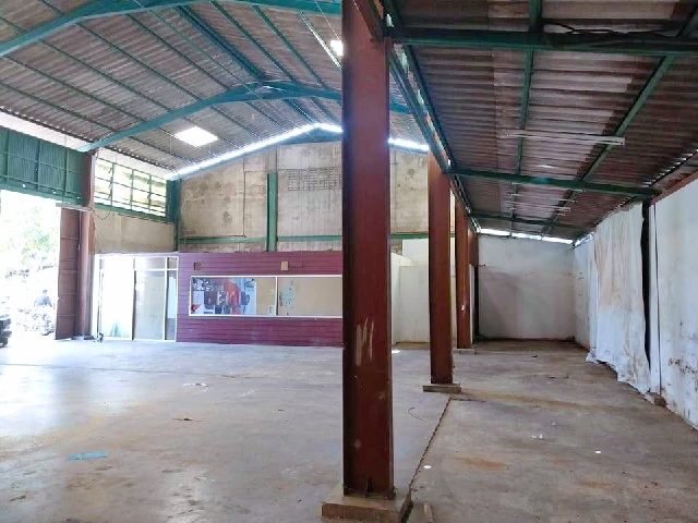 BRT ถนนจันทน์ 1.1 กม. รัชดาภิเษก หลังสุดท้ายในรอบ 3ปี เซ็นทรัล พระราม 3 700 ม. บิ๊กซี พระราม 3 300ม. ให้เช่าโกดัง310ตร.ม.100 ตร.วา.