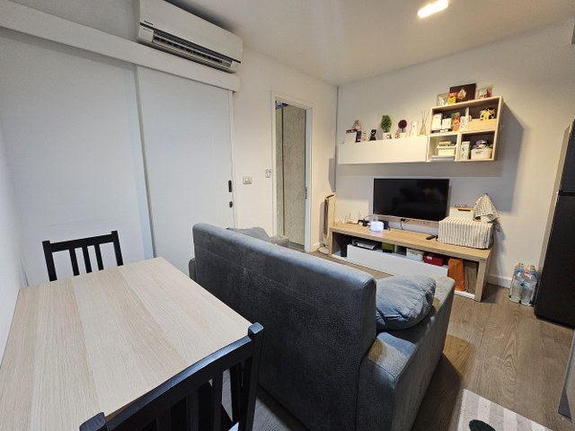 ขายคอนโด  ขนาด 32.92 ตร.ม.  เอ สเปช ไอดี อโศก-รัชดา ติดถนนใหญ่  เพียง 650 เมตร ถึง MRT พระราม 9  ใกล้แหล่งช็อปปิ้ง   ดินแดง  กรุงเทพฯ