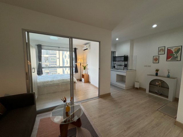  ขายคอนโด เพลิน เพลิน ติวานนท์  ขนาด 33.78 ตร.ม. ติวานนท์-ปากเกร็ด56  ทำเลใกล้แหล่งความเจริญ   เมืองนนทบุรี  จ.นนทบุรี