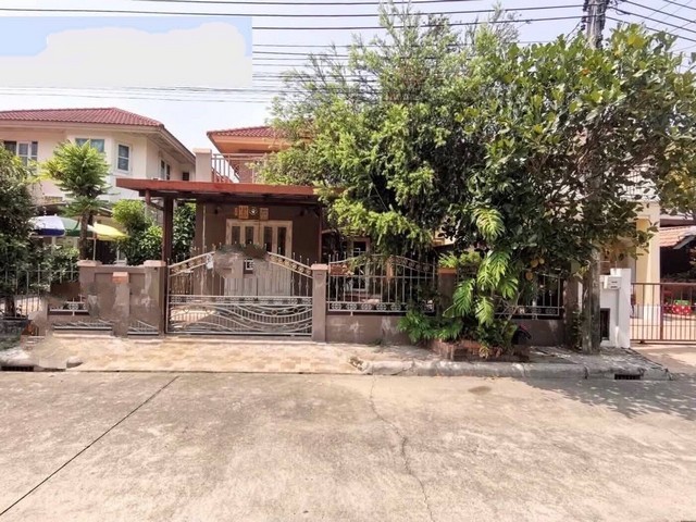 ชาวชื่นส้มเกลี้ยง Sale บ้าน ชวนชื่น ปิ่นเกล้า-วงแหวน 38 ตร.ว. 0 NGAN 0 ไร่ 4 Bedroom 3200000 B. อยู่สบาย