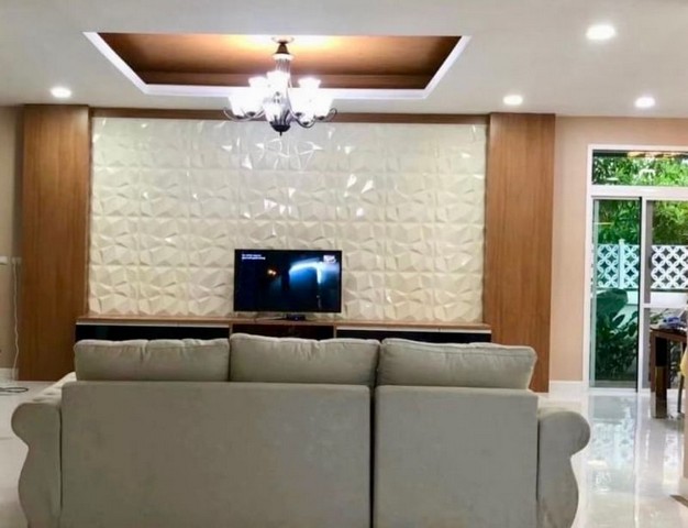 ให้เช่าบ้านเดี่ยวบางพระ พร้อมเข้าอยู่ หมู่บ้านเฮอริเทจ ศรีราชา ชลบุรี FP-H0624 