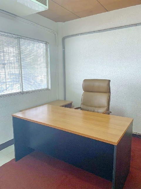  พระราม 4 สุขุมวิท BTS พระโขนง 500ม. 5 นอน ห้องกว้าง 36 ตร.วา.36ตร.ม..ราคาถูก  5 น้ำ