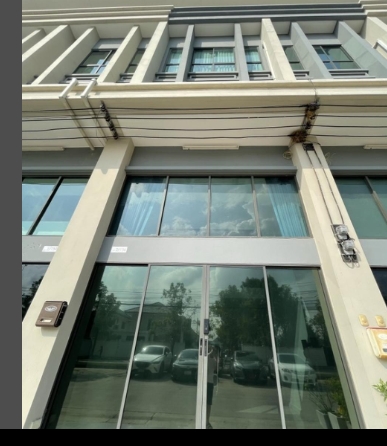  ให้เช่าอาคารพาณิชย์ 3.5 ชั้น รังสิตคลอง1 ห้องน้ำ ติดถนนรังสิต นครนายก