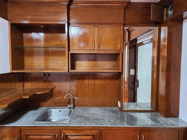 ขายคอนโด บ้านสวนแจ้งวัฒนะ รีโนเวทใหม่ พร้อมอยู่ ใกล้รถไฟฟ้า ถนนแจ้งวัฒนะ