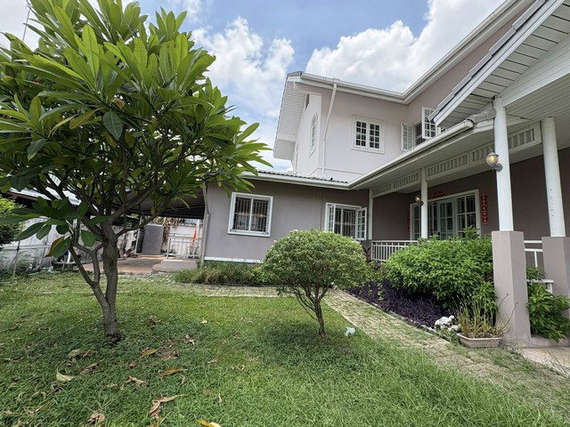 HR2475ขายบ้านเดี่ยว เนื้อที่ 149 ตรว. หลังมุม สวนสวยรอบบ้าน ซอยปุณณวิถี 53 เดินทางสะด