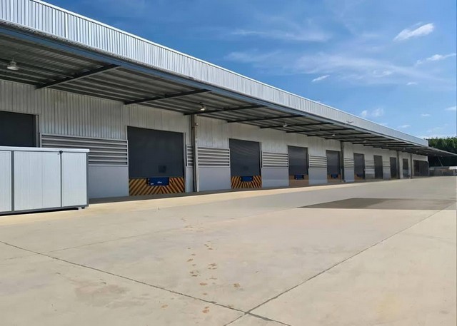 ห้เช่าคลังสินค้าปลวกแดงระยอง  เขตฟรีโซน  พื้นที่ขนาด 4,500, 13,200 ตรม พื้นที่ดินทั้งหมด 140 ไร่