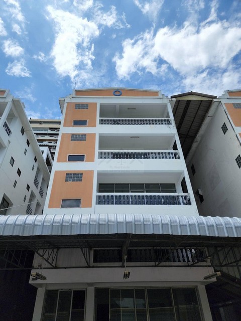 ให้เช่าโฮมออฟฟิต 5 ชั้น+ ดาดฟ้า ขนาด 880 ตรม ซอยบางนา-ตราด 12 ใกล้ BTS บางนา, ไบเทคบางนา ลัดออก ลาซาลได้ 