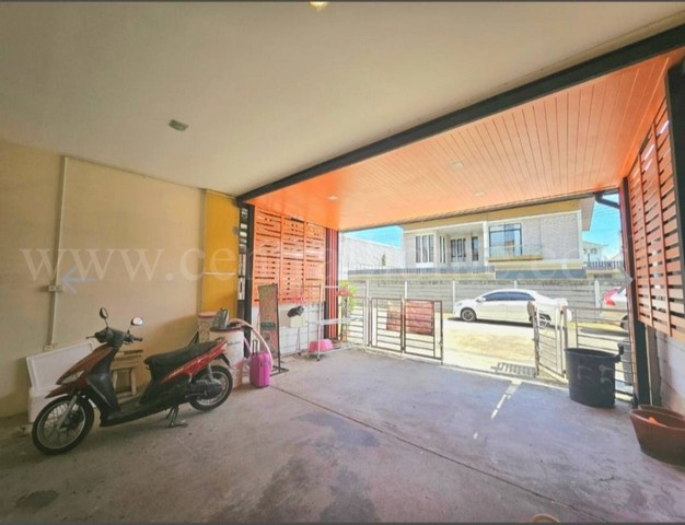 ทาวน์โฮม โกลเด้น ทาวน์ สุขสวัสดิ์ - พุทธบูชา สภาพใหม่ ราคาถูก