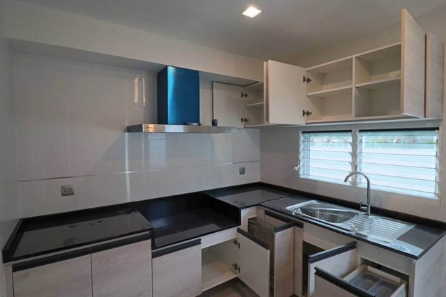 ให้เช่าบ้านเดี่ยว ใกล้ Paseo ลาดกระบัง และ รร.สารสาสน์วิเทศร่มเกล้า อินเตอร์ดโครงการ มัณฑนา มอเตอร์เวย์ - กรุงเทพกรีฑาตัดใหม่