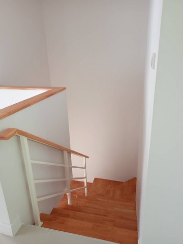 Townhome for Sale - Ready for Ownership Transfer Width : 8 meters Layout : 4 bedrooms , 3 bathrooms