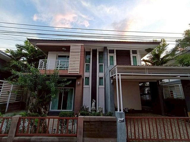 ให้เช่า 25,000 บาท/เดือน 60 ตรว. โครงการ #อรสิริน5 – #สารภี บ้านเดี่ยว 2 ชั้น เชียงใหม่ พร้อมเข้าอยู่ทันที #ติดถนนซุปเปอร์ไฮเวย์