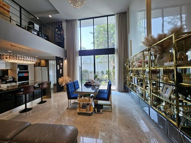 HR 6028 ให้เช่าและขายทาวน์โฮม 3 ชั้นครึ่ง โครงการแกลม ลาดพร้าว 71 ซอยสตรีวิทยา2 ย่านลาดพร้าว