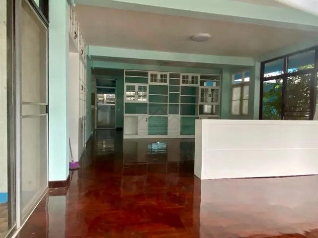 ให้เช่าบ้านเดี่ยว 2 ชั้น 135 ตารางวา 4 ห้องนอน ซอยลาดพร้าว 30 ตกแต่งใหม่ ใกล้ MRT ลาดพร้าว