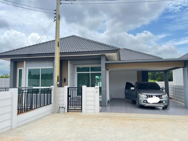 ให้เช่าบ้านเดี่ยวใกล้นิคมโรจนะ บ้านค่าย ระยอง ไม่มีเฟอร์นิเจอร์