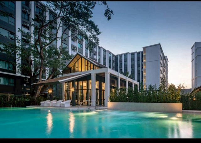 ให้เช่าคอนโด 30,000 บาท/เดือน 55 ตรม. 2 นอน 2 น้ำ #Essence คอนโด #วิวสระว่ายน้ำ – #ใกล้เซ็นทรัลเฟสติวัล