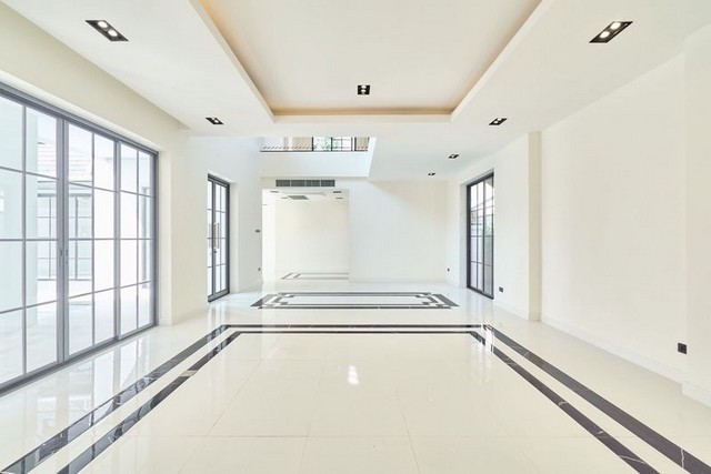 พูลวิลล่าหลังใหญ่ 2 ชั้น สร้างเต็มพื้นที่ โครงการ พิมุกต์4 สันทราย