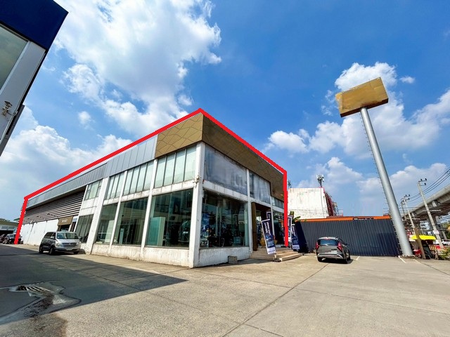 P694 ให้เช่า โชว์รูมรถยนต์ พร้อมศูนย์บริการ เนื้อที่ประมาณ 2 ไร่ ติดถนนรามคำแหง ทำเลดี เหมาะทำ โชว์รูมรถ โชว์รูมขาย