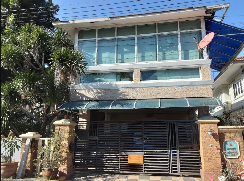 ขายบ้านเดี่ยวมือสอง อำเภอธัญบุรี จังหวัดปทุมธานี โครงการ ภัสสร 4