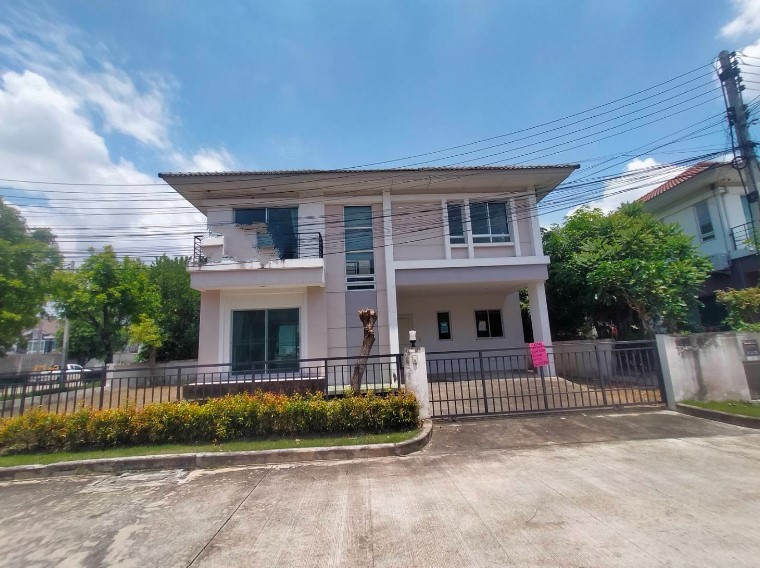 ขายบ้านเดี่ยวมือสอง อำเภอธัญบุรี จังหวัดปทุมธานี โครงการ ไลฟ์ บางกอก บูเลอวาร์ด รังสิต-คลอง3