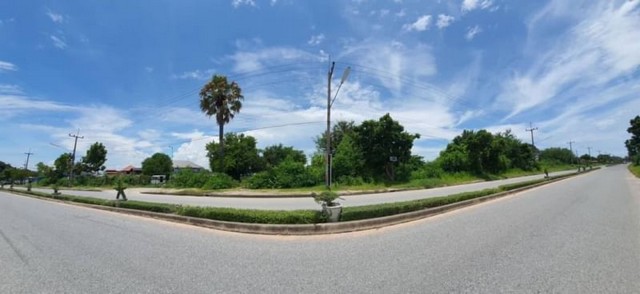 ขายที่ดินใกล้เครือสหพัฒน์ - แหลมฉบัง ศรีราชา แปลงสวย ทำเลดี FP-L0641