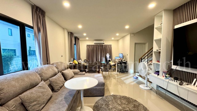 R2 ให้เช่า บ้านเดี่ยว เซนโทร อ่อนนุช - สุวรรณภูมิ หลังริม