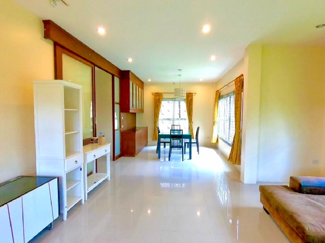 รพ.สงขลา ใหม่ 3กม. ขาย-เข่า คฤหาสน์ใหญ๋หรู 2ชั้น จัดเต็มเฟอร์ หลังใหญ่ 100 ตร.วา. 300 ตร.ม.ทำเลดี สงขลา น้ำน้อย 3นอน 3น้ำ  ห้าแยกเกาะยอ