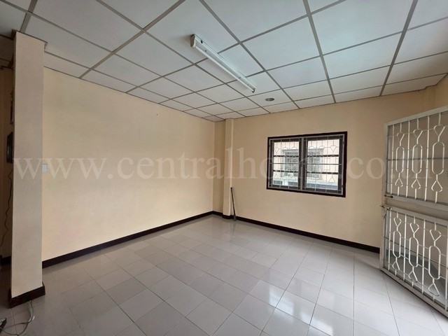 บ้านเดี่ยว หมู่บ้าน มาลีรมย์ 5 รังสิต คลองหลวง 6 ราคาถูกที่สุดในโครงการ