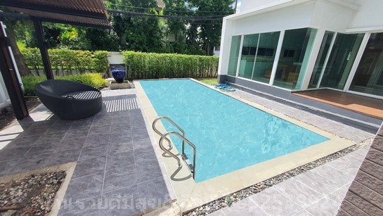 ให้เช่าบ้านเดี่ยว2 ชั้น พร้อมสระว่ายน้ำส่วนตัว ม.เนอวานา บียอนด์ วงแหวนพระราม9 ถนนกรุงเทพกรีฑา เขตสะพานสูง กรุงเทพฯ
