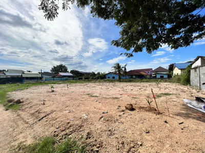 ขายที่ดินเปล่า เนื้อที่ 1-1-35 ไร่ ซ.พัทยา-เลี่ยงเมือง 3 ถ.เลียบทางรถไฟ ต.หนองปรือ อ.บางละมุง จ.ชลบุรี