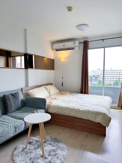 Elio Sukhumvit 64 Private quiet comfortable 8th floor BTS Punnawithi