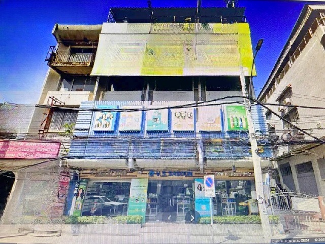 AIRBNB อาคารพาณิชย์ 3 คูหา 5 ชั้น เหม่งจ๋าย MRT รามคำแหง12 500 ม. ดาดฟ้า 60 ตร.วา.1,220 ตร.ม. ติดถนนใหญ่ 8 นอน 4 น้ำ