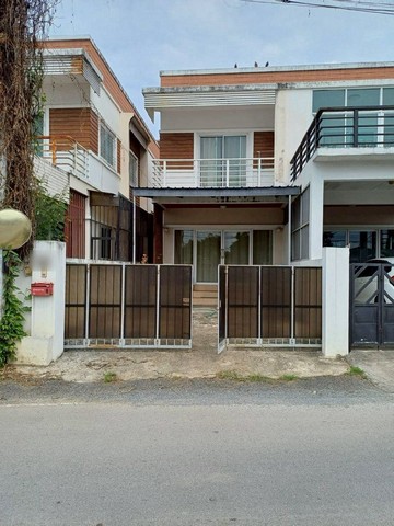 ให้เช่าทาวน์โฮม 2 ชั้น น้ำไม่ท่วม ไม่รับสัตว์เลี้ยง สารภี 